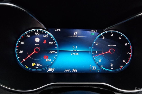 2021 Mercedes-Benz C-Класс с пробегом 27 585 км