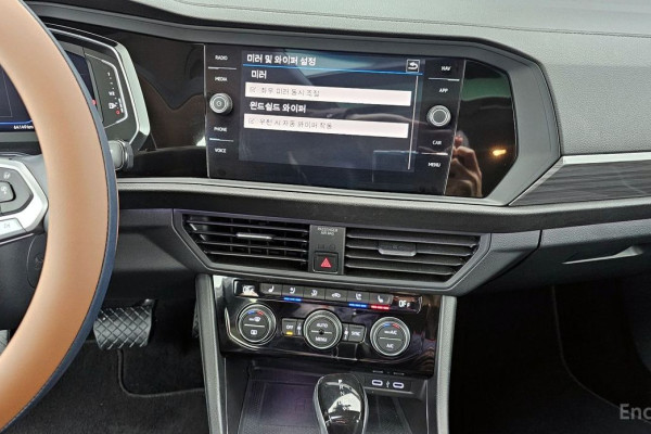 2022 Volkswagen Jetta с пробегом 64 149 км