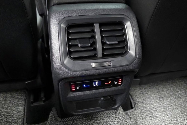 2022 Volkswagen Tiguan с пробегом 38 936 км