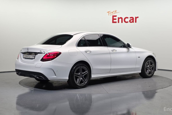 2020 Mercedes-Benz C-Класс AMG с пробегом 71 555 км