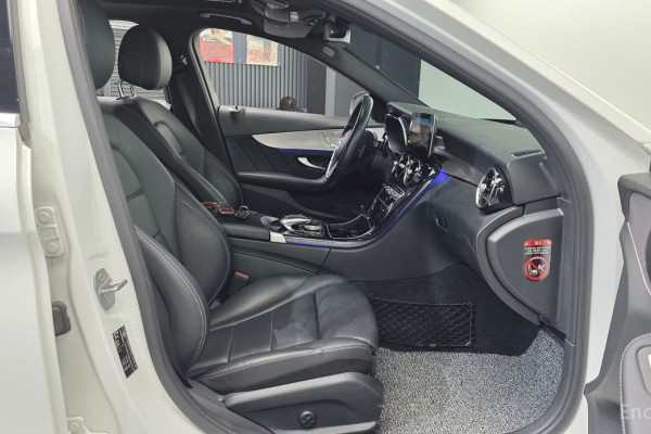 2020 Mercedes-Benz C-Класс AMG с пробегом 71 555 км