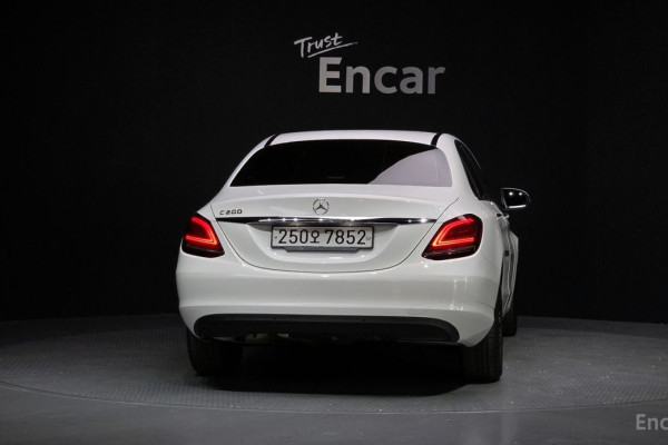 2020 Mercedes-Benz C-Класс с пробегом 81 908 км