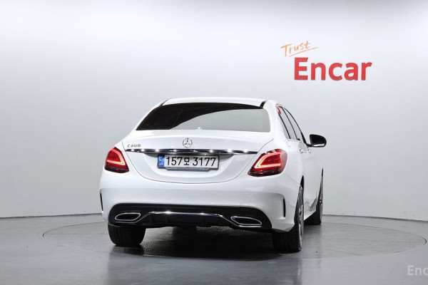 2021 Mercedes-Benz C-Класс AMG с пробегом 33 260 км