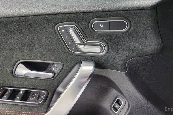 2021 Mercedes-Benz A-Класс AMG с пробегом 23 600 км