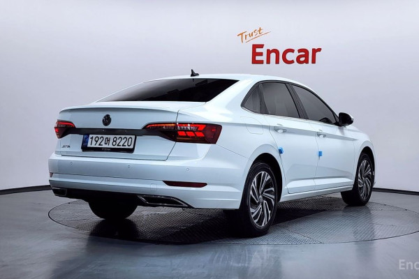 2021 Volkswagen Jetta с пробегом 65 286 км