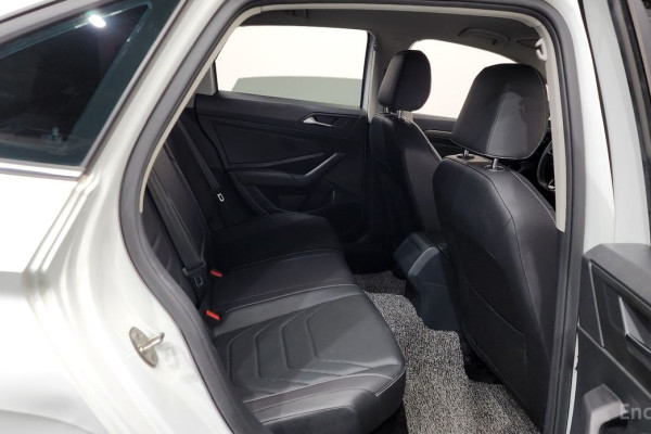 2021 Volkswagen Jetta с пробегом 65 286 км