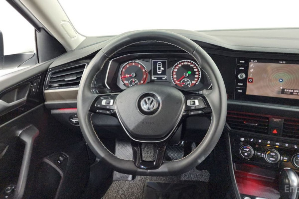 2021 Volkswagen Jetta с пробегом 65 286 км