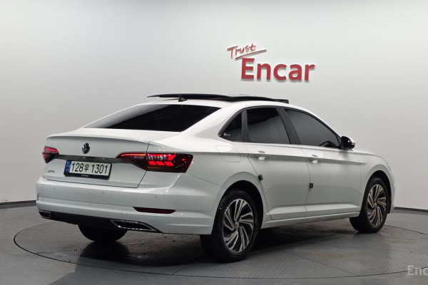 2021 Volkswagen Jetta с пробегом 74 082 км