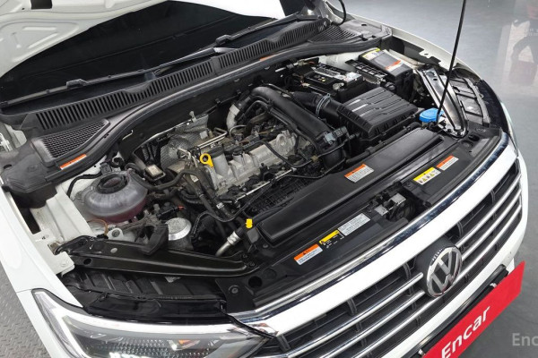 2021 Volkswagen Jetta с пробегом 74 082 км