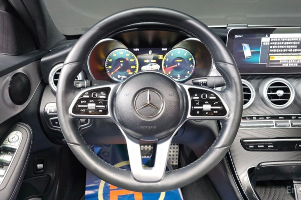 2021 Mercedes-Benz C-Класс AMG с пробегом 51 495 км