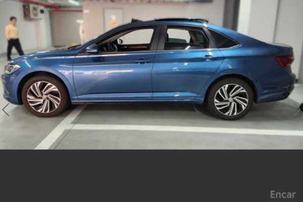 2021 Volkswagen Jetta с пробегом 34 670 км