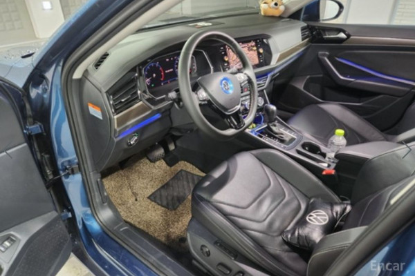 2021 Volkswagen Jetta с пробегом 34 670 км