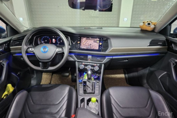 2021 Volkswagen Jetta с пробегом 34 670 км