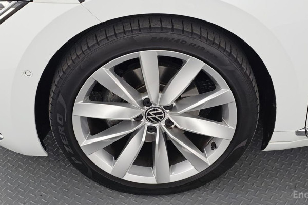 2022 Volkswagen Arteon с пробегом 27 609 км