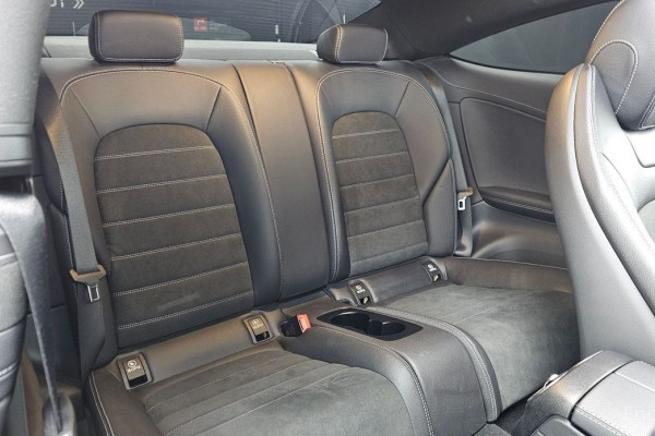 2022 Mercedes-Benz C-Класс с пробегом 31 181 км