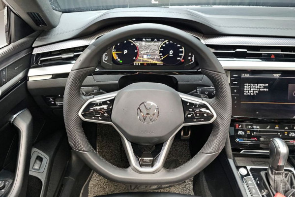 2022 Volkswagen Arteon с пробегом 83 934 км