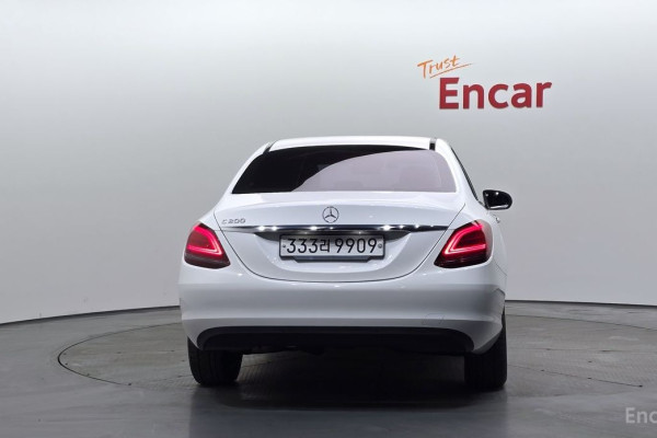 2019 Mercedes-Benz C-Класс с пробегом 85 438 км