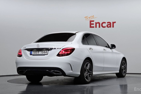 2021 Mercedes-Benz C-Класс AMG с пробегом 26 772 км