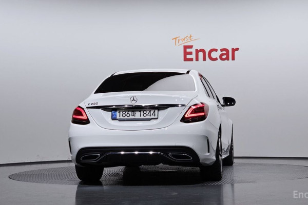 2021 Mercedes-Benz C-Класс AMG с пробегом 26 772 км