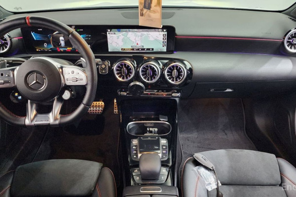 2022 Mercedes-Benz A-Класс AMG с пробегом 24 548 км