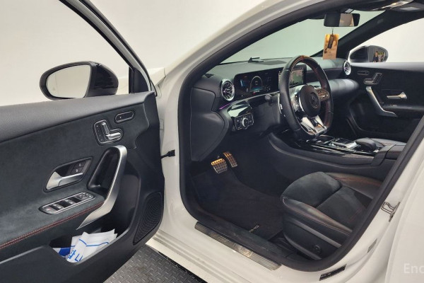 2022 Mercedes-Benz A-Класс AMG с пробегом 24 548 км