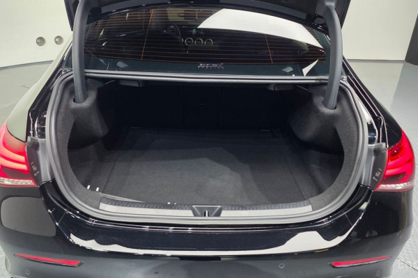 2021 Mercedes-Benz A-Класс AMG с пробегом 44 771 км