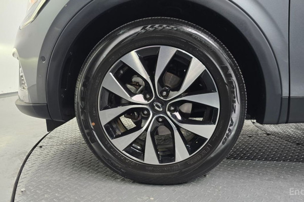 2021 Renault Samsung XM3 с пробегом 41 832 км