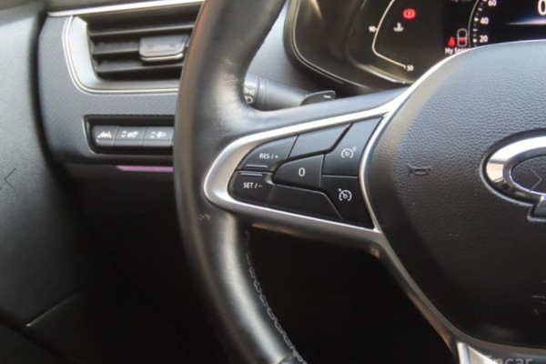 2022 Renault Samsung XM3 с пробегом 61 945 км