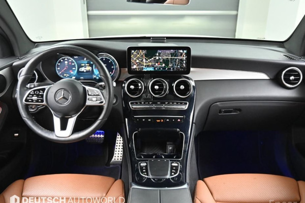 2021 Mercedes-Benz GLC с пробегом 60 875 км