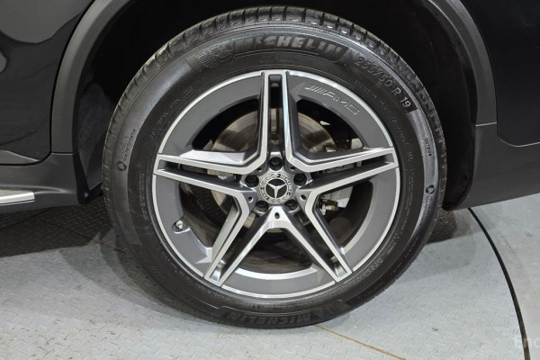 2021 Mercedes-Benz GLC с пробегом 96 722 км