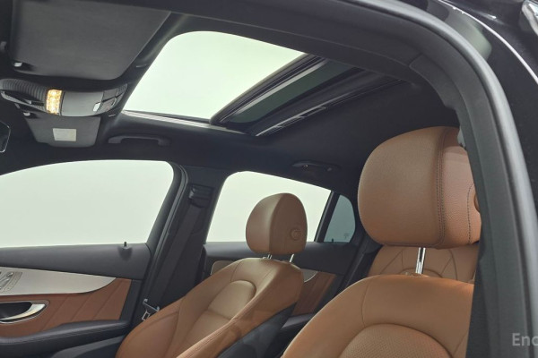 2021 Mercedes-Benz GLC с пробегом 96 722 км