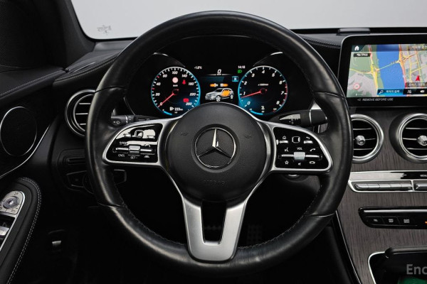 2022 Mercedes-Benz GLC с пробегом 44 610 км