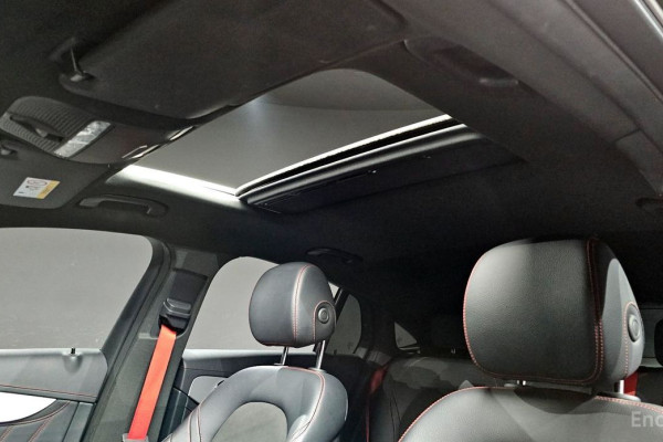 2022 Mercedes-Benz GLC с пробегом 72 936 км