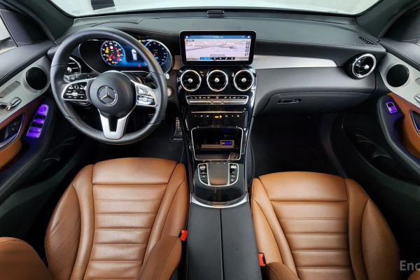 2022 Mercedes-Benz GLC с пробегом 83 332 км