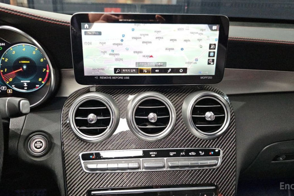 2022 Mercedes-Benz GLC с пробегом 72 936 км