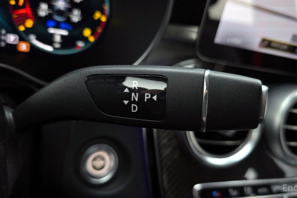 2021 Mercedes-Benz GLC с пробегом 70 321 км