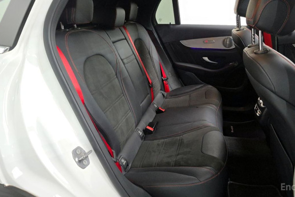 2021 Mercedes-Benz GLC с пробегом 70 321 км