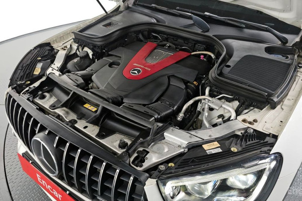 2021 Mercedes-Benz GLC с пробегом 70 321 км