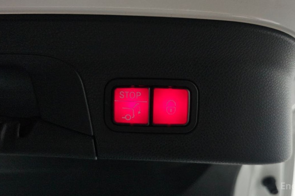 2021 Mercedes-Benz GLC с пробегом 70 321 км