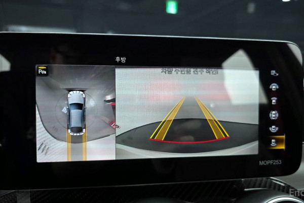 2021 Mercedes-Benz GLC с пробегом 70 321 км