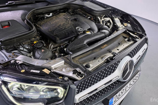 2022 Mercedes-Benz GLC с пробегом 114 520 км