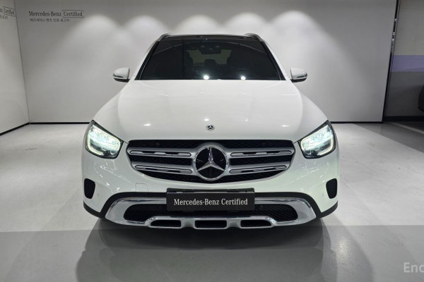 2021 Mercedes-Benz GLC с пробегом 48 266 км