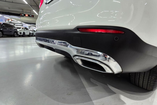 2021 Mercedes-Benz GLC с пробегом 48 266 км