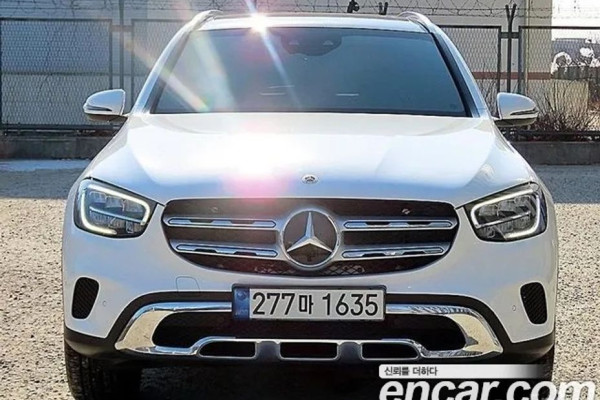2021 Mercedes-Benz GLC с пробегом 81 162 км
