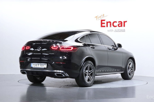 2021 Mercedes-Benz GLC с пробегом 56 806 км