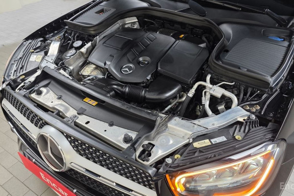 2021 Mercedes-Benz GLC с пробегом 56 806 км