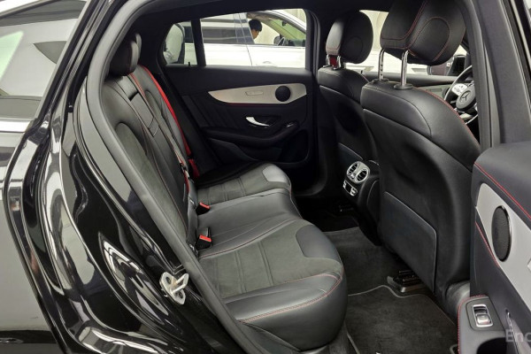 2022 Mercedes-Benz GLC с пробегом 44 035 км