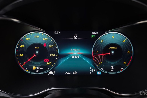 2021 Mercedes-Benz GLC с пробегом 56 806 км