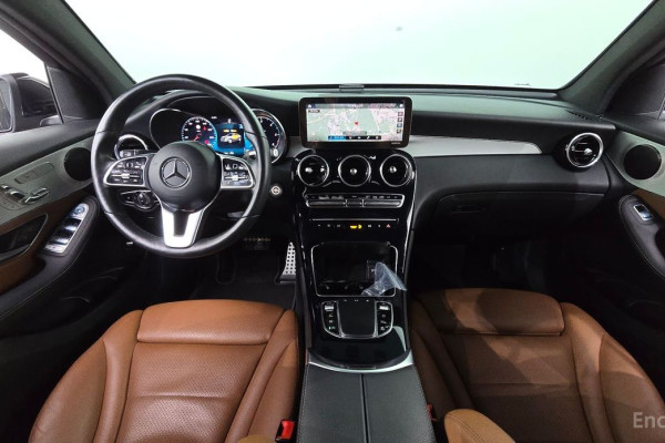 2021 Mercedes-Benz GLC с пробегом 73 332 км