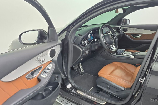 2021 Mercedes-Benz GLC с пробегом 73 332 км